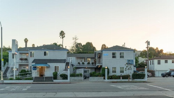 Ocean Park Inn image 19