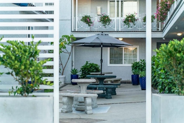 Ocean Park Inn image 21