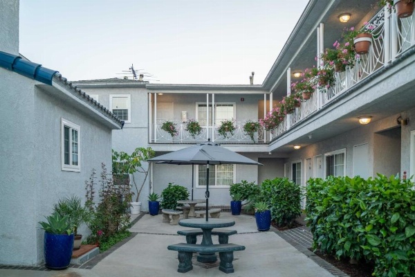 Ocean Park Inn image 23